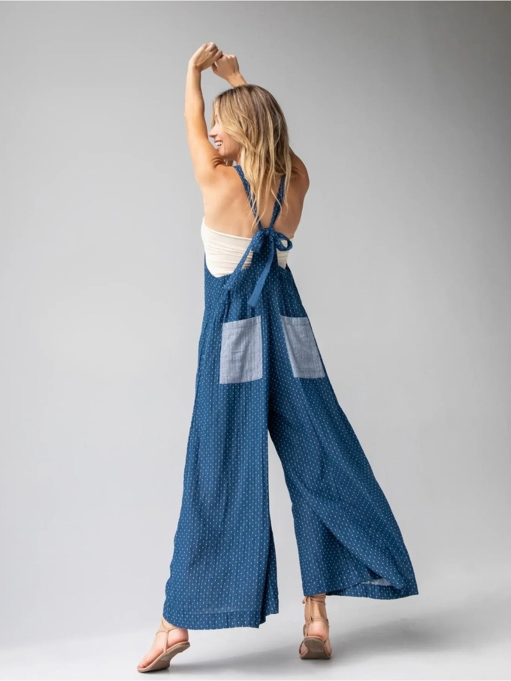 NWOT Natural Life Women Cotton Tie Overalls Navy Polka Dots Wide Leg Jumpsuit L - Picture 2 of 10